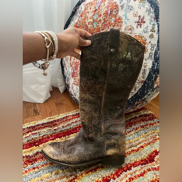 Frye Boot Melissa Button Riding Boot Distressed Brown - Picture 4 of 5